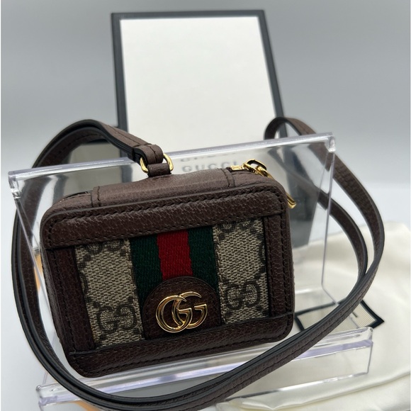 Gucci Accessories - Brand new Gucci gg Supreme Ophidia AirPod pro case with lanyard